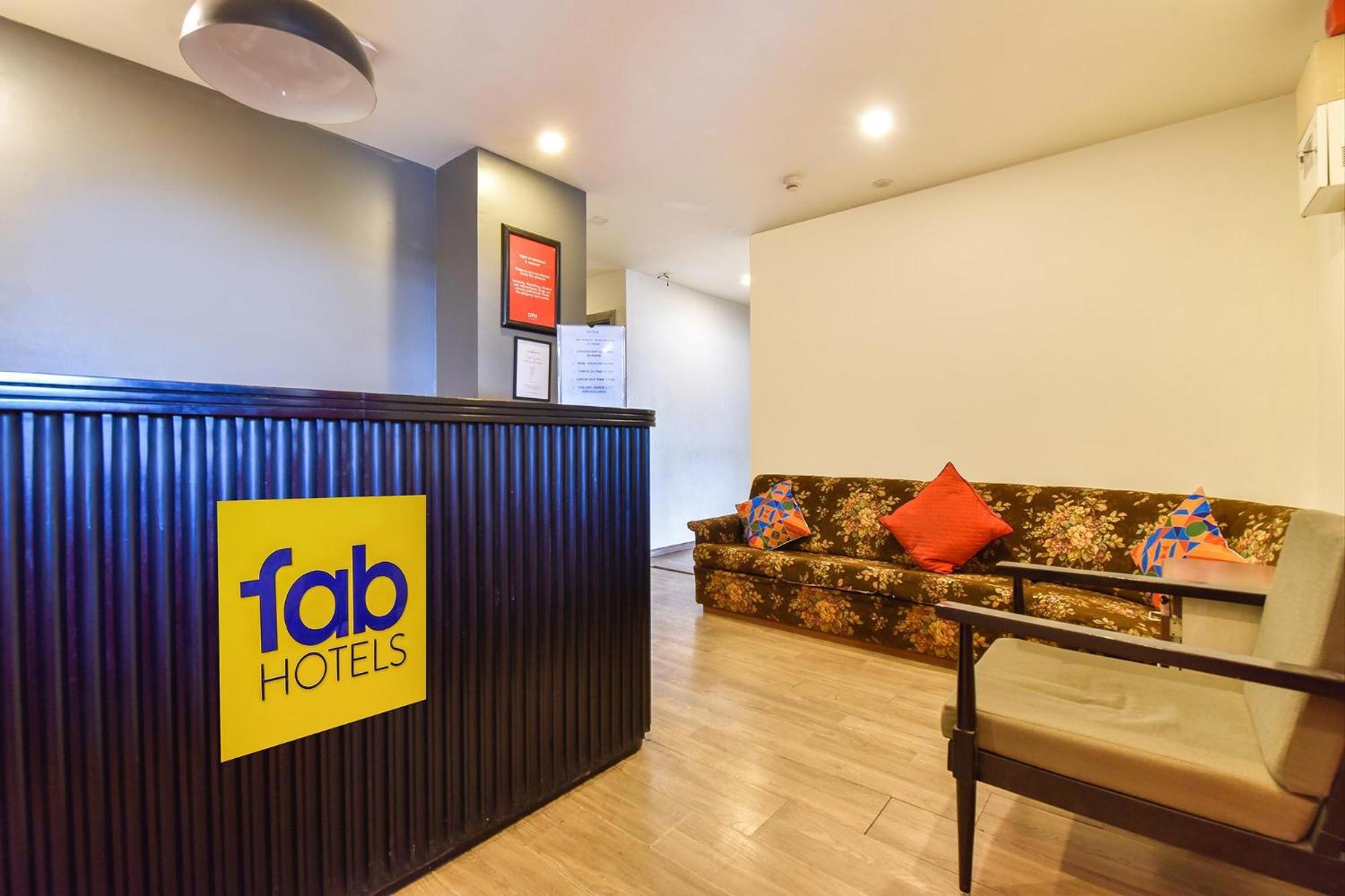 Fabhotel Ny Townhouse Ahmadábád Kültér fotó
